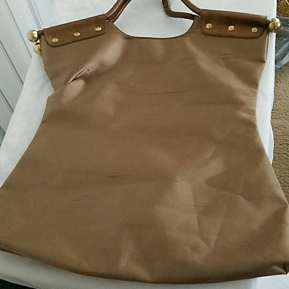 Handbag - Picture 2 of 2
